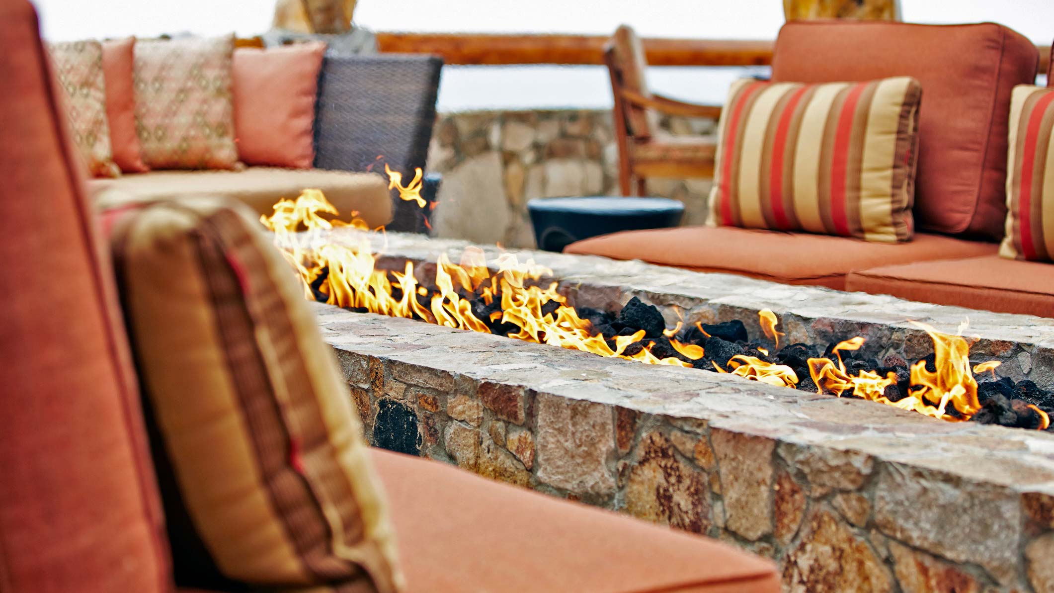 8 Outdoor Projects You Can (and Should) Do Over Fall and Winter