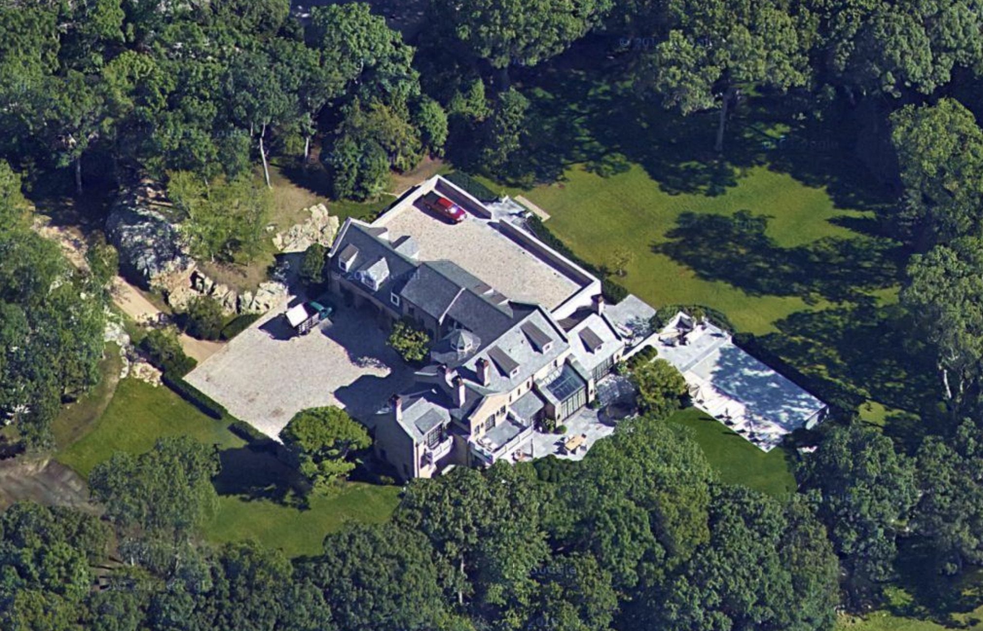 Can Bill Belichick's greatest secrets be had for a Nantucket mansion?