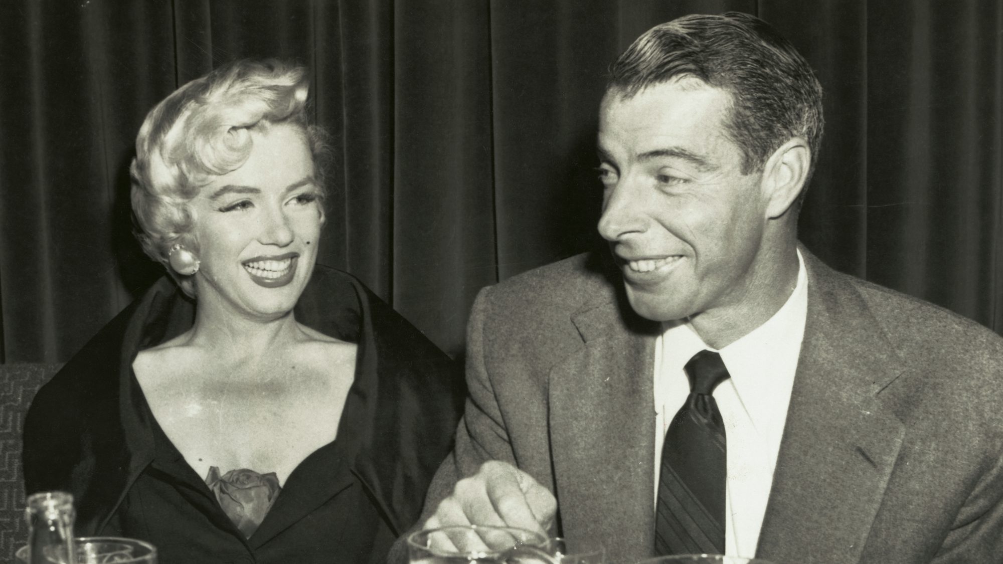 Marilyn Monroe and Joe DiMaggio