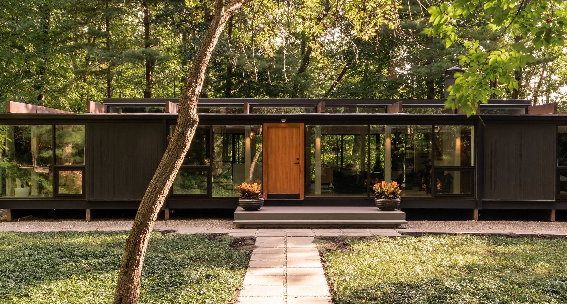 Shane Pliska’s modern home in Bloomfield Hills, Mich., after a two-year renovation.