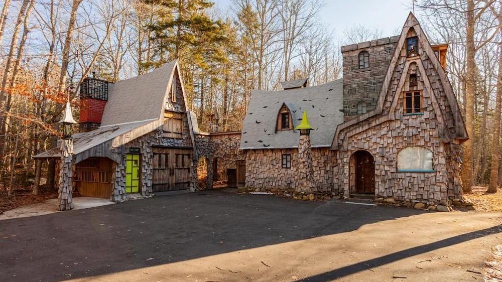 Storybook home in Maine