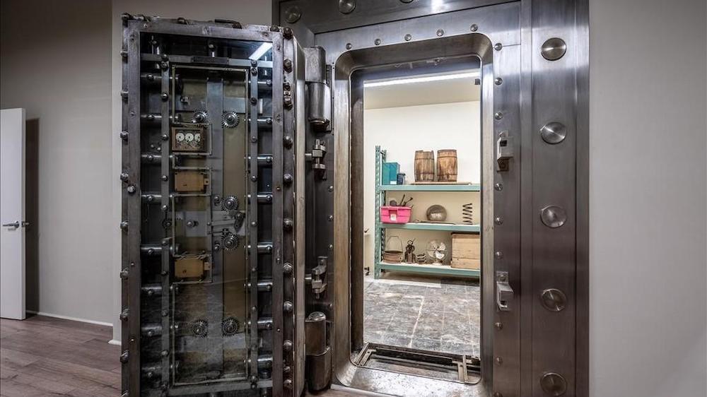 Bank Vault